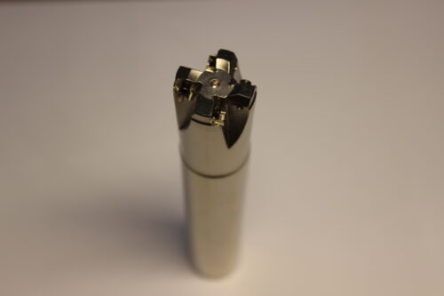 Фреза корпусная концевая MFWN C25-26-160-4T